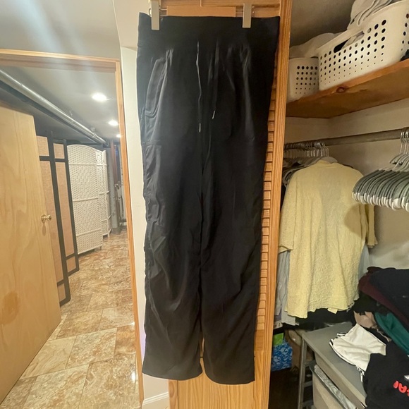 lululemon athletica Dance Studio Mid-Rise Pant *Tall - Picture 1 of 6